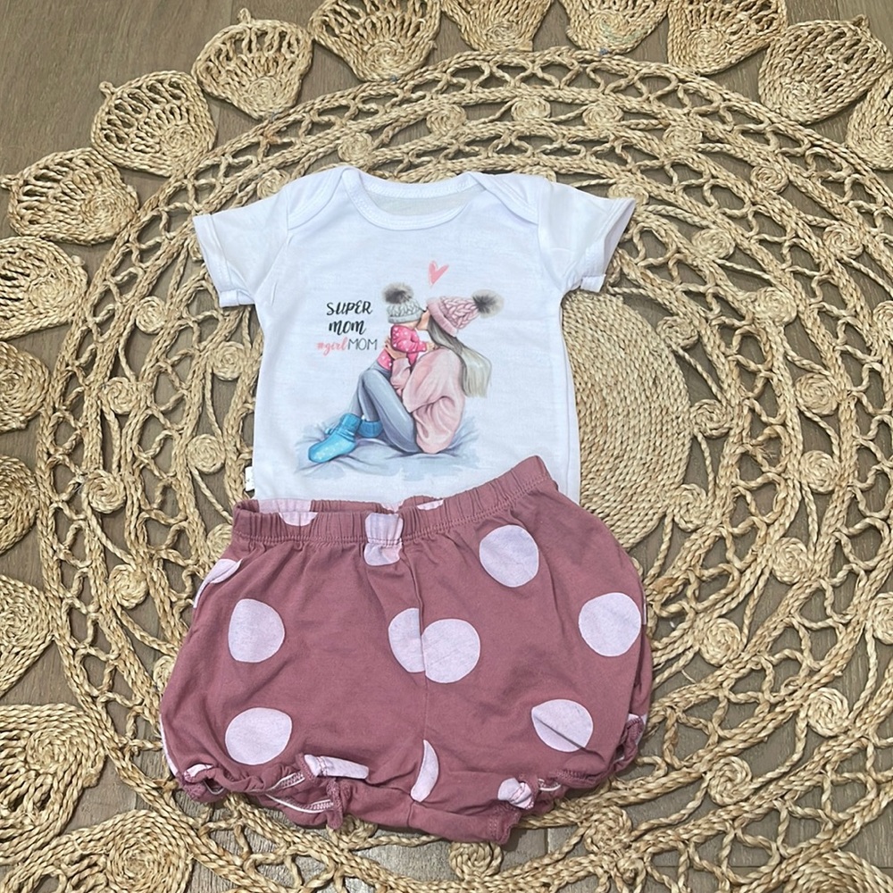 Super mom - baby girl outfit